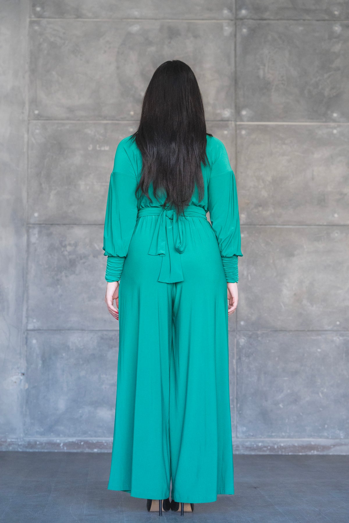 Soft Stretch Wide-Leg Jumpsuit with Balloon Sleeves