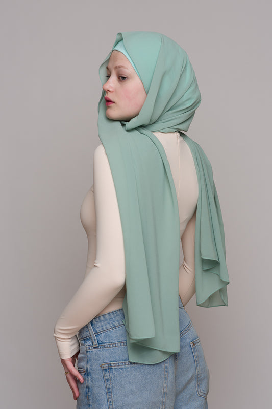 SPANISH GREEN CHIFFON HIJAB W/ MATCHING UNDERCAP