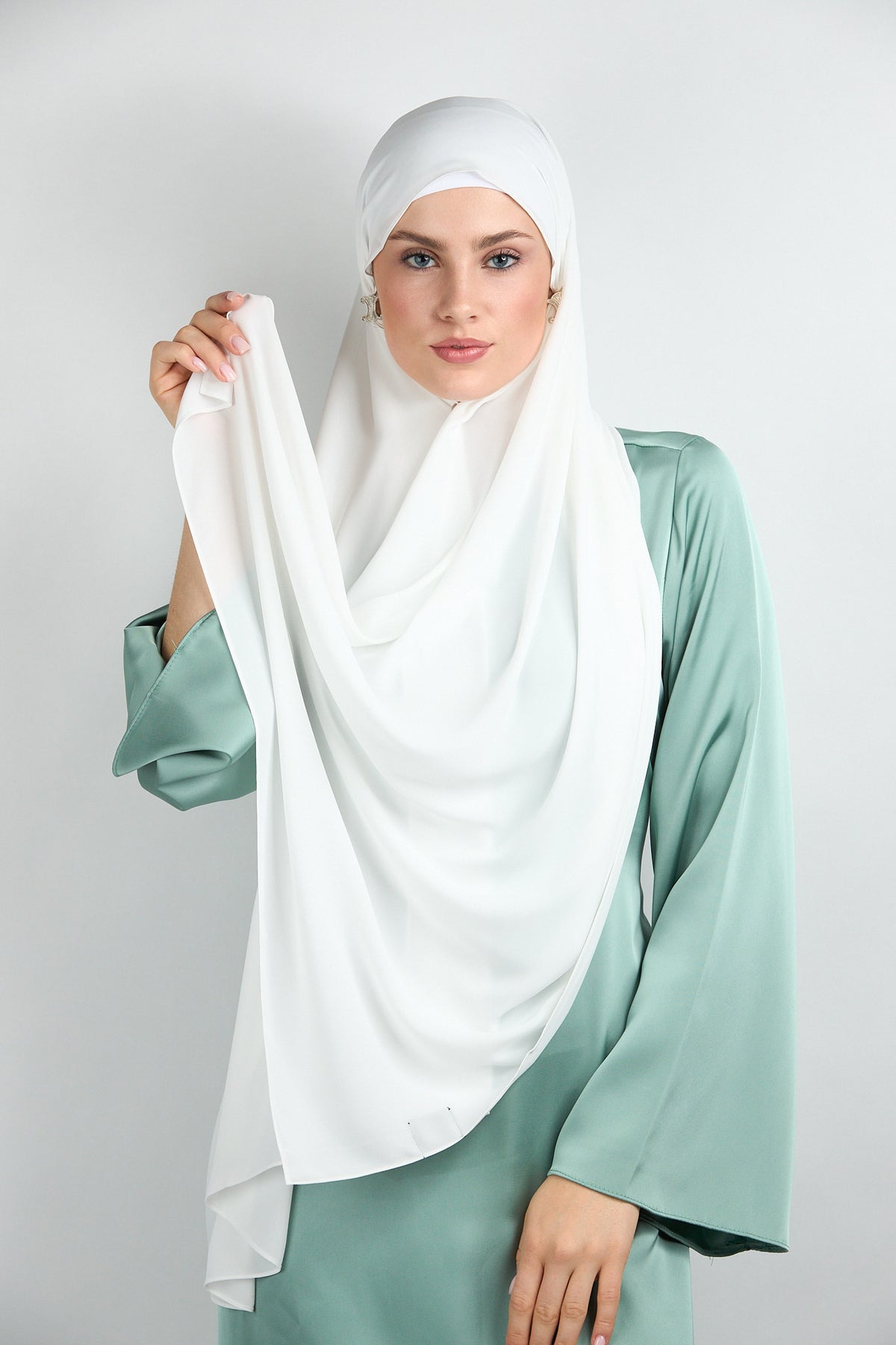 Diamond Chiffon Hijab with Matching Undercap White