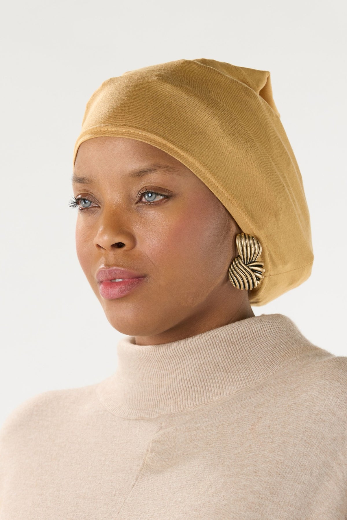 Modal Hijab With Matching Undercap Flaxen