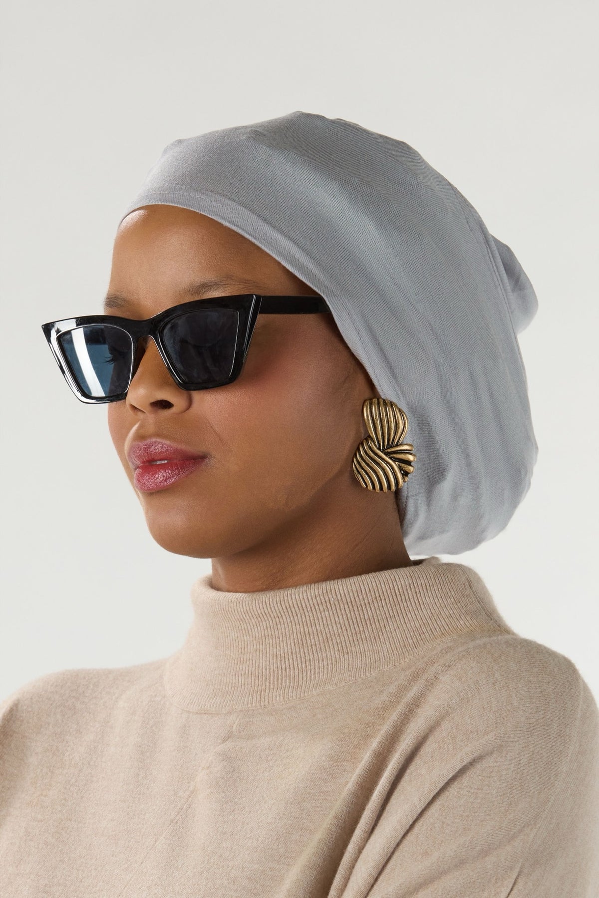 Modal Hijab With Matching Undercap Light Gray