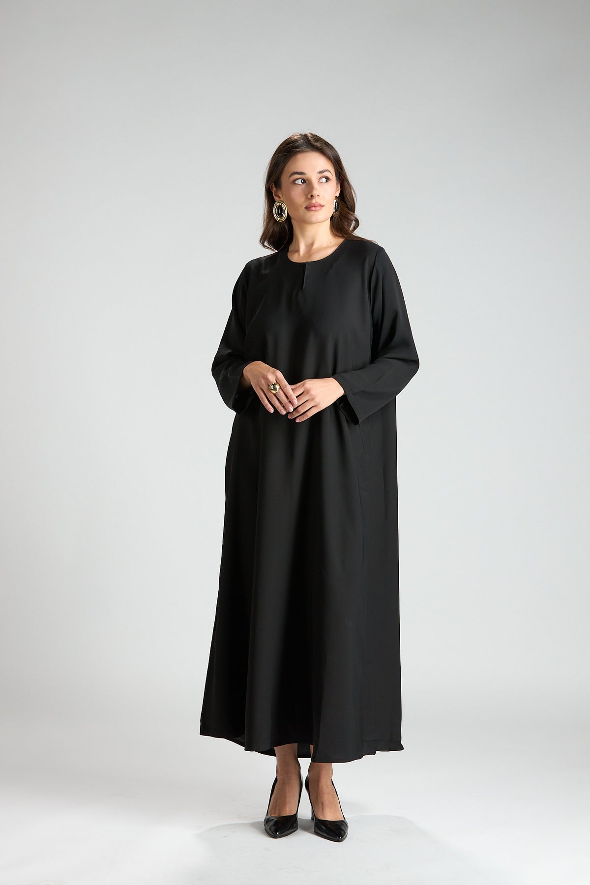 Layali Black Closed Abaya with Scarf