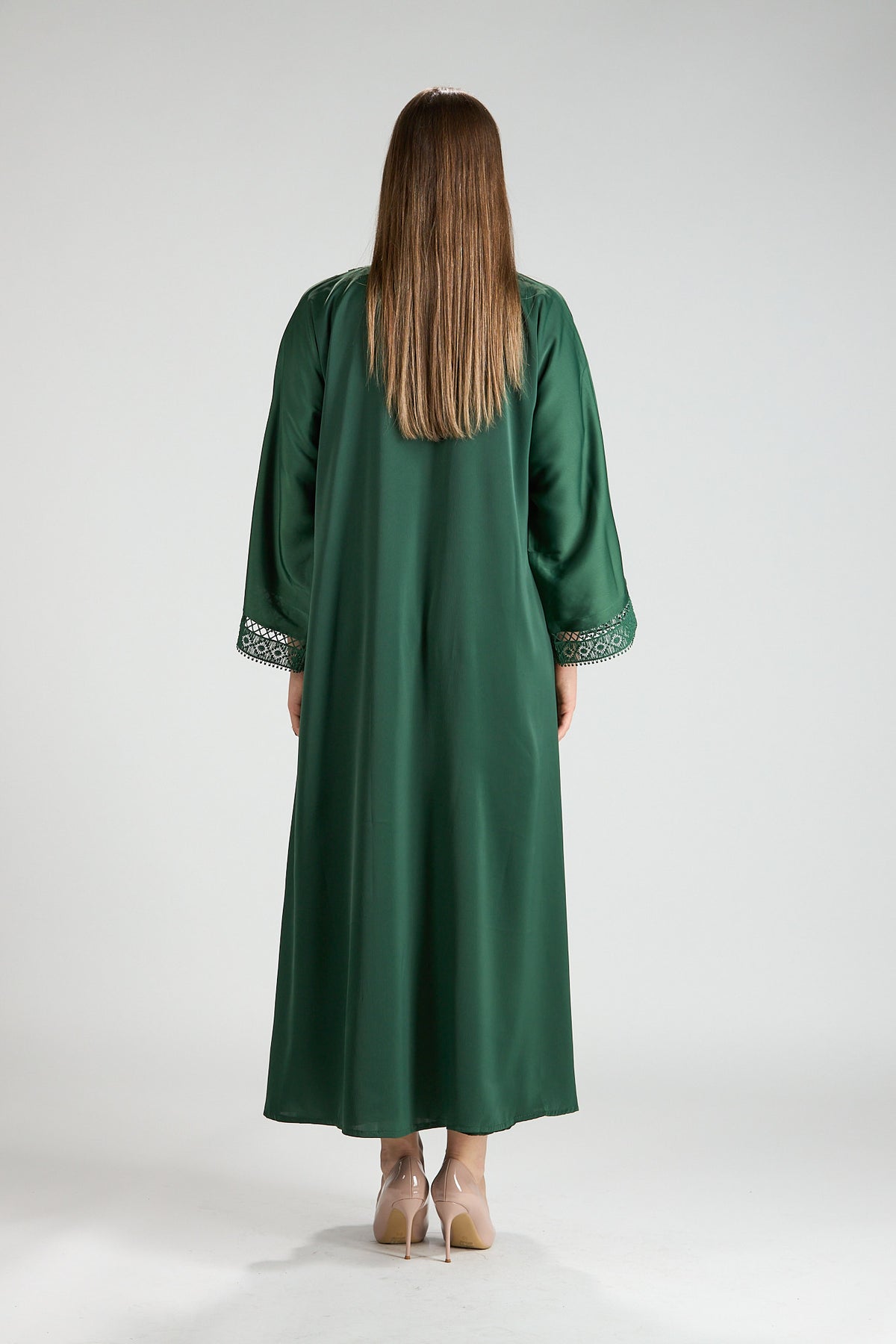 Renad Emerald Green Embroidered 3-Piece Abaya