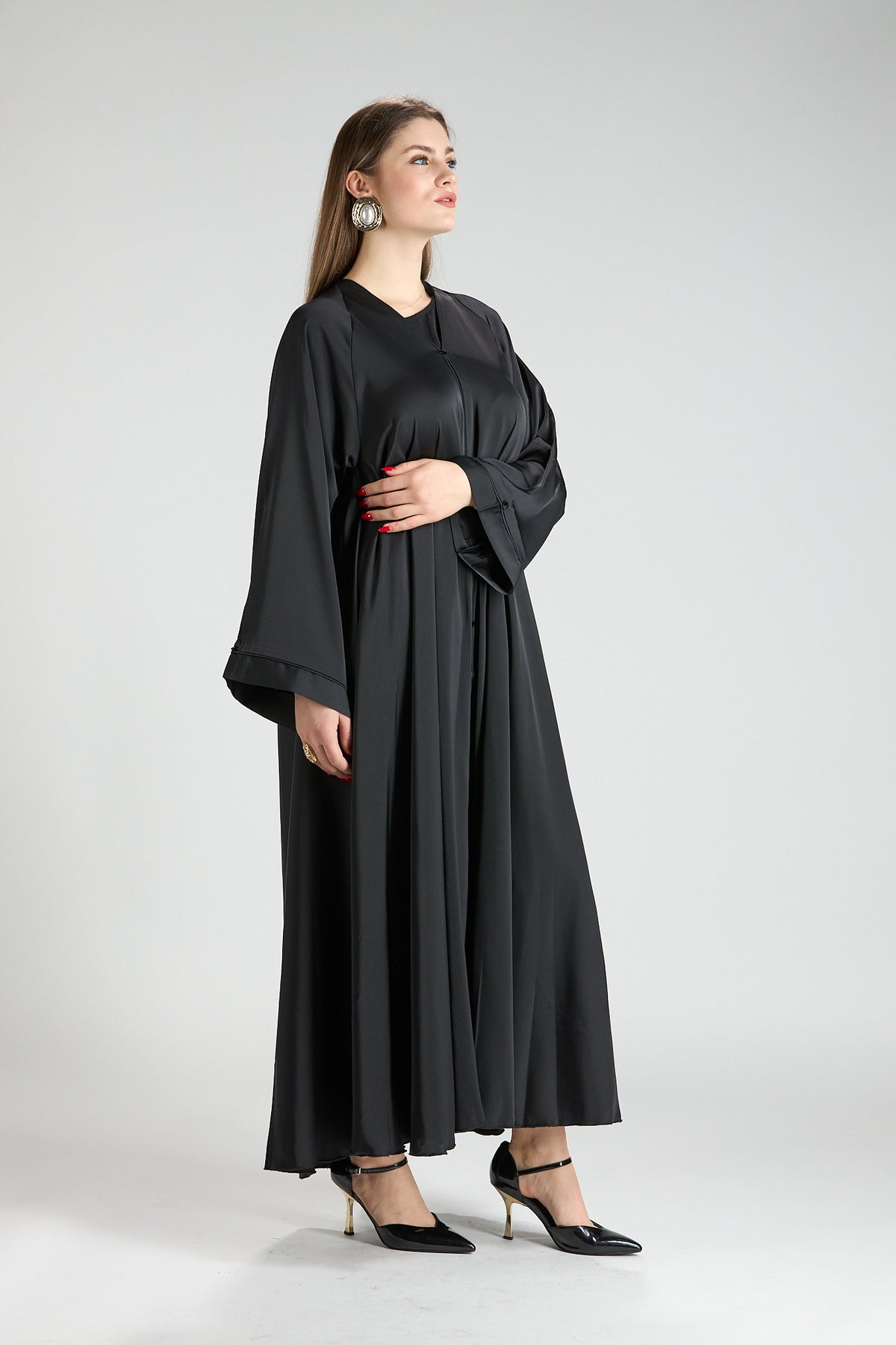 Safiya Black Abaya with Sheila