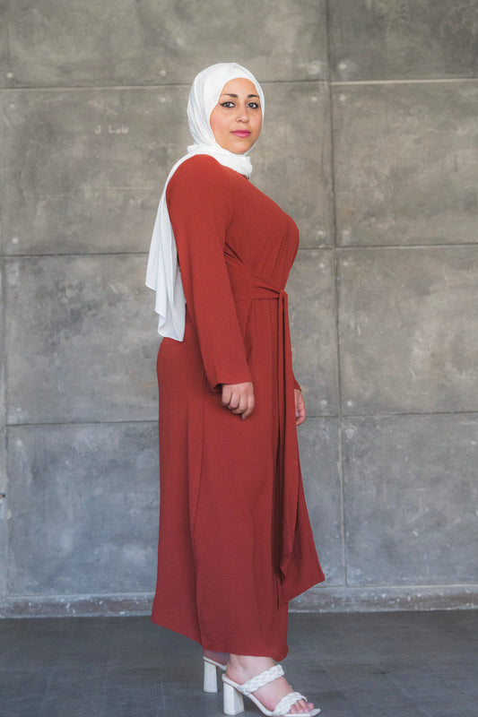 Classic Tie-Waist Maxi Dress