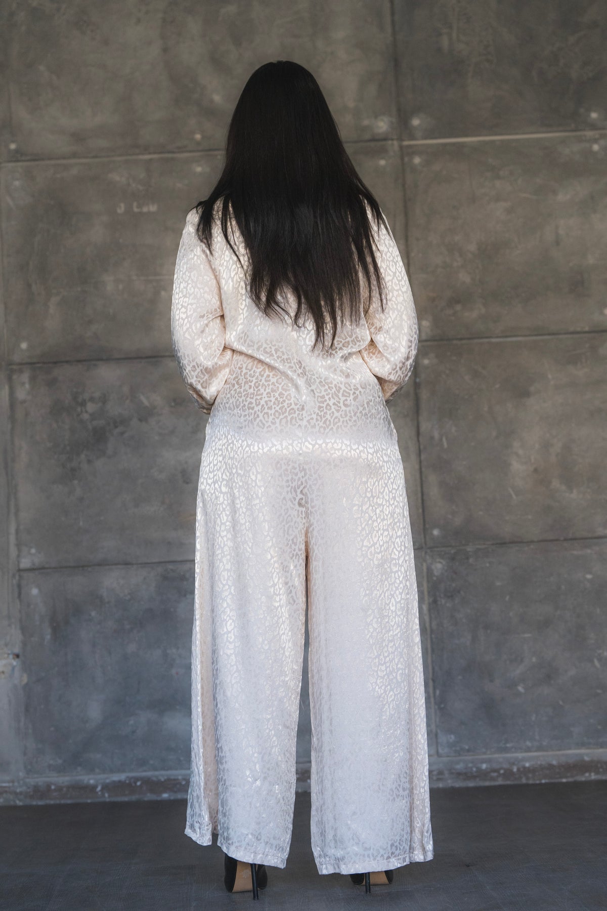 Satin Jacquard Leopard Wide-Leg Jumpsuit with Balloon Sleeves