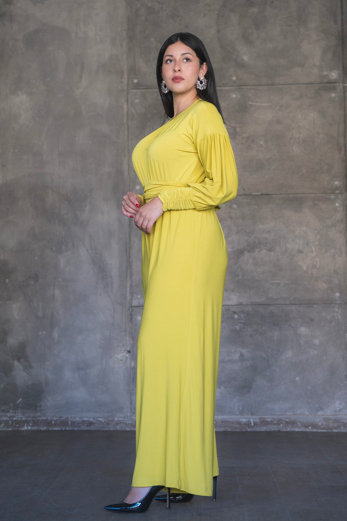 Soft Stretch Wide-Leg Jumpsuit with Balloon Sleeves