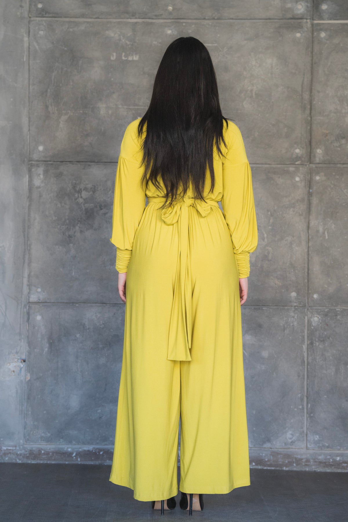 Soft Stretch Wide-Leg Jumpsuit with Balloon Sleeves