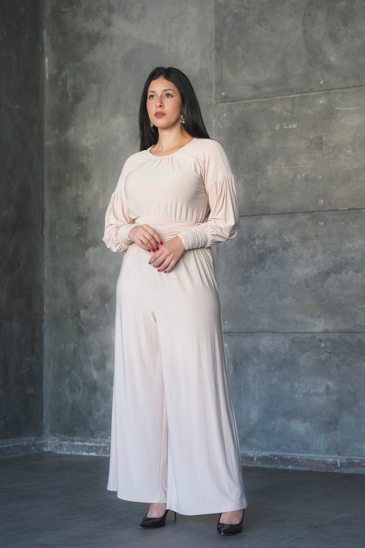 Soft Stretch Wide-Leg Jumpsuit with Balloon Sleeves