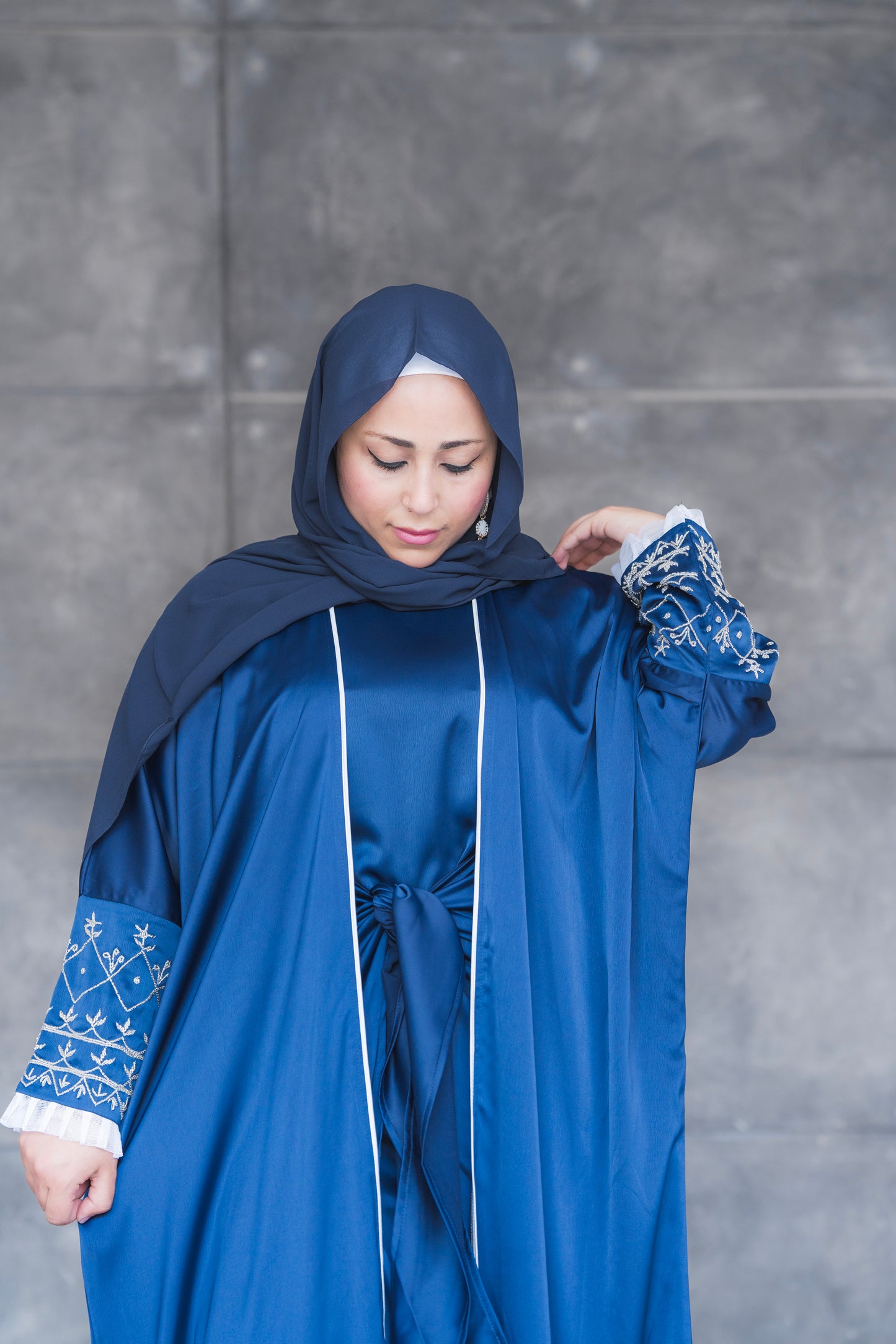 Hedaya Luxury 2 pieces  navy blue Dubai abaya dress Code 002