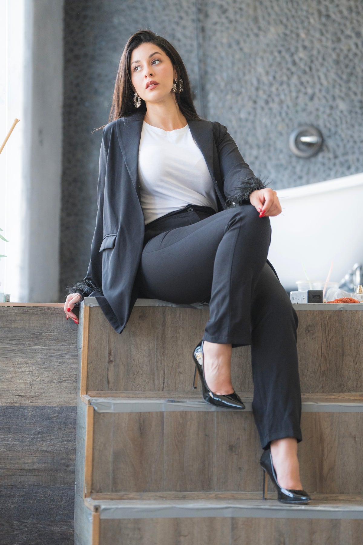 Black Feather-Trimmed Blazer &amp; Pants 2-Piece Set