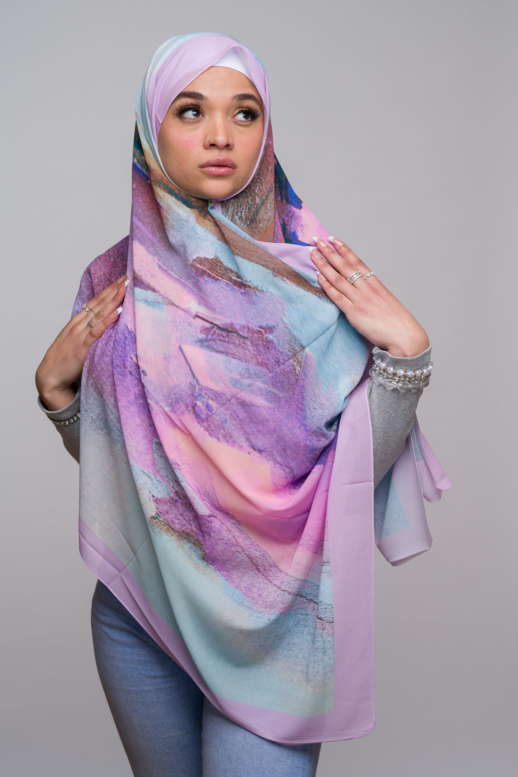 Fleur-De-Lis Printed Chiffon Hijab