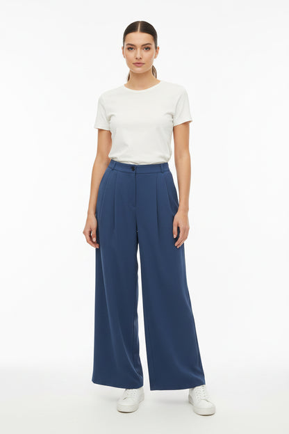 Enisse Classic Straight Pants