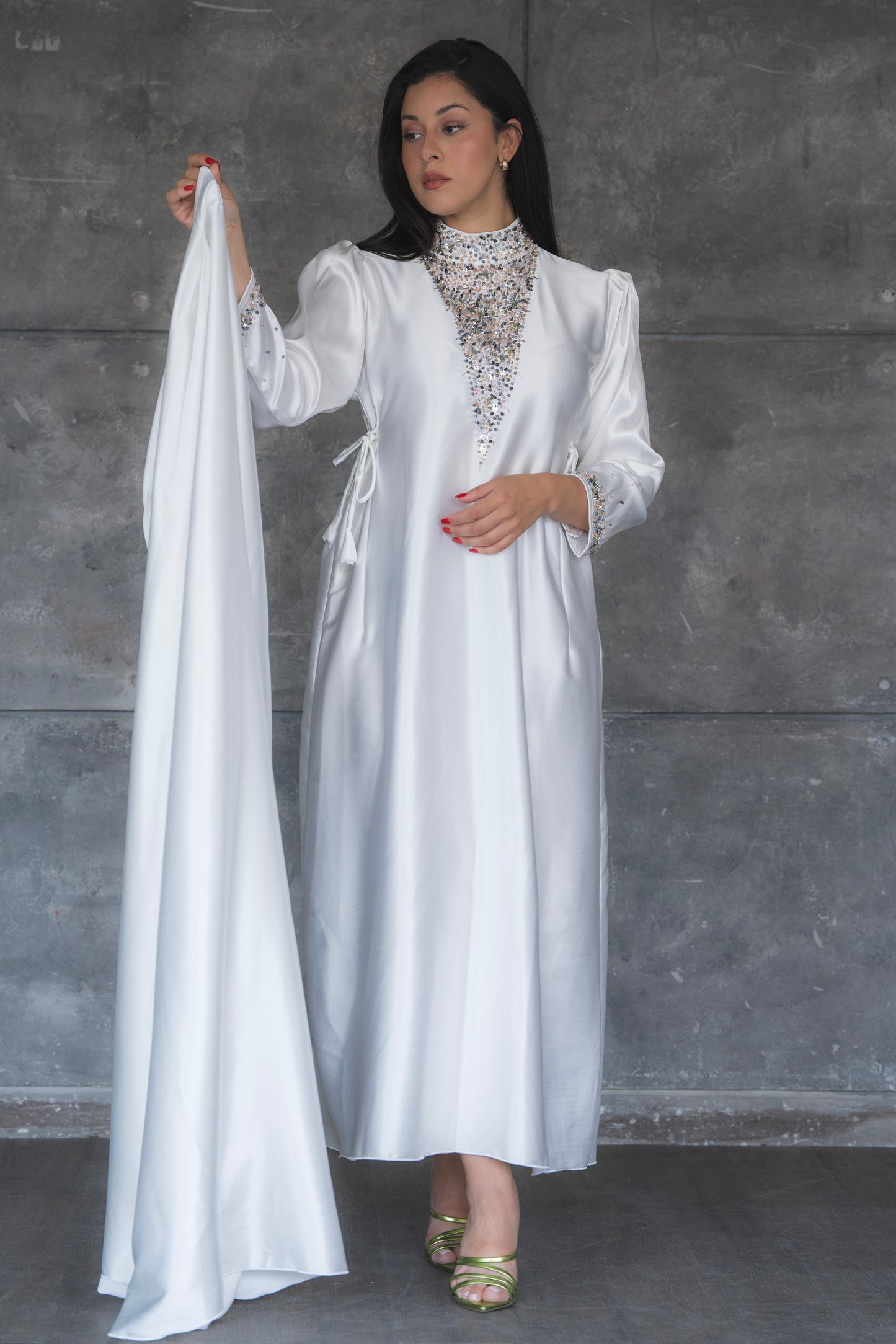 FATIMA WHITE SILK 2 PIECES ABAYA DRESS  CODE 001