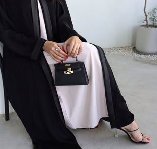 Dust Storm Black Abaya