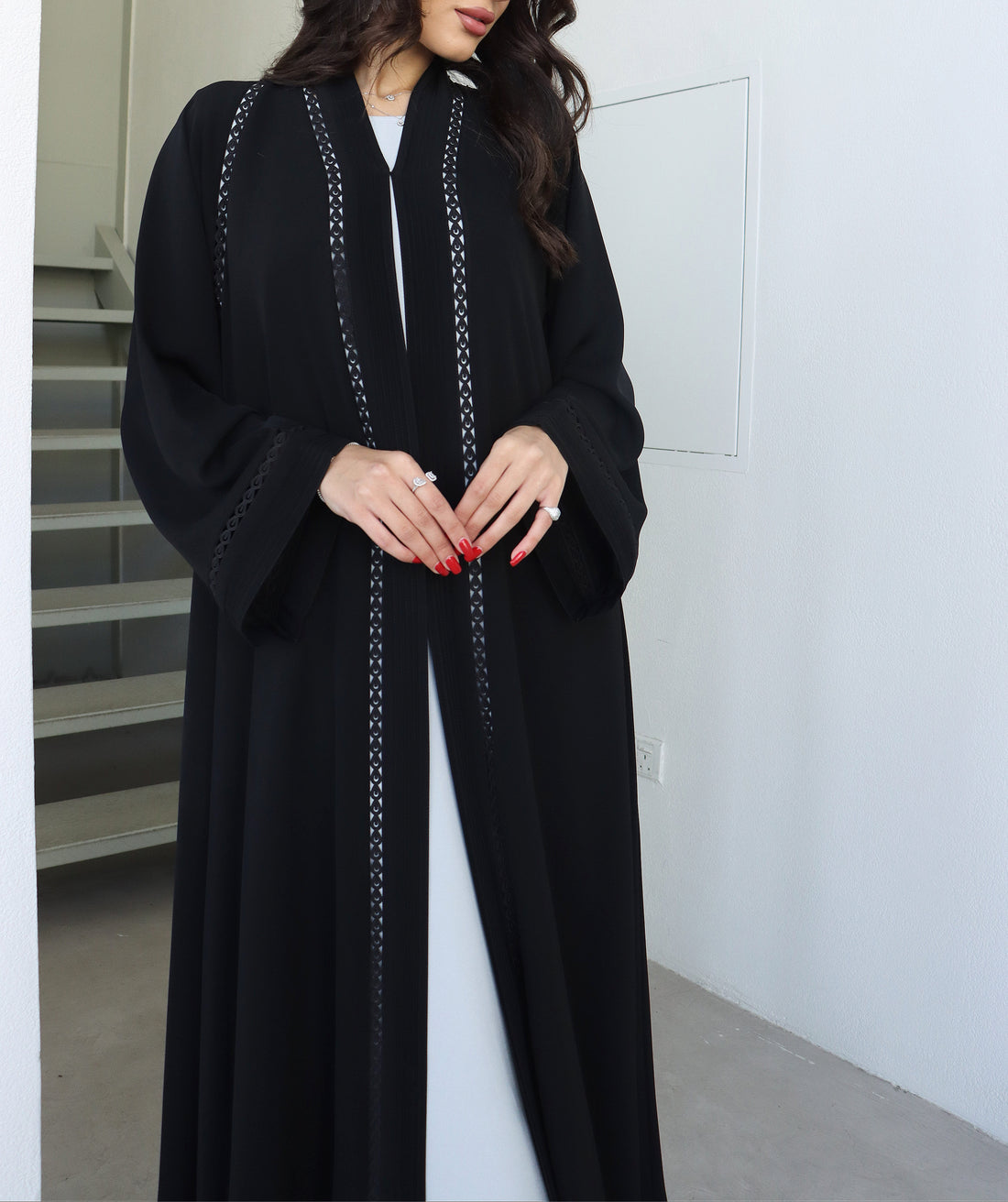 Zeus Black Abaya
