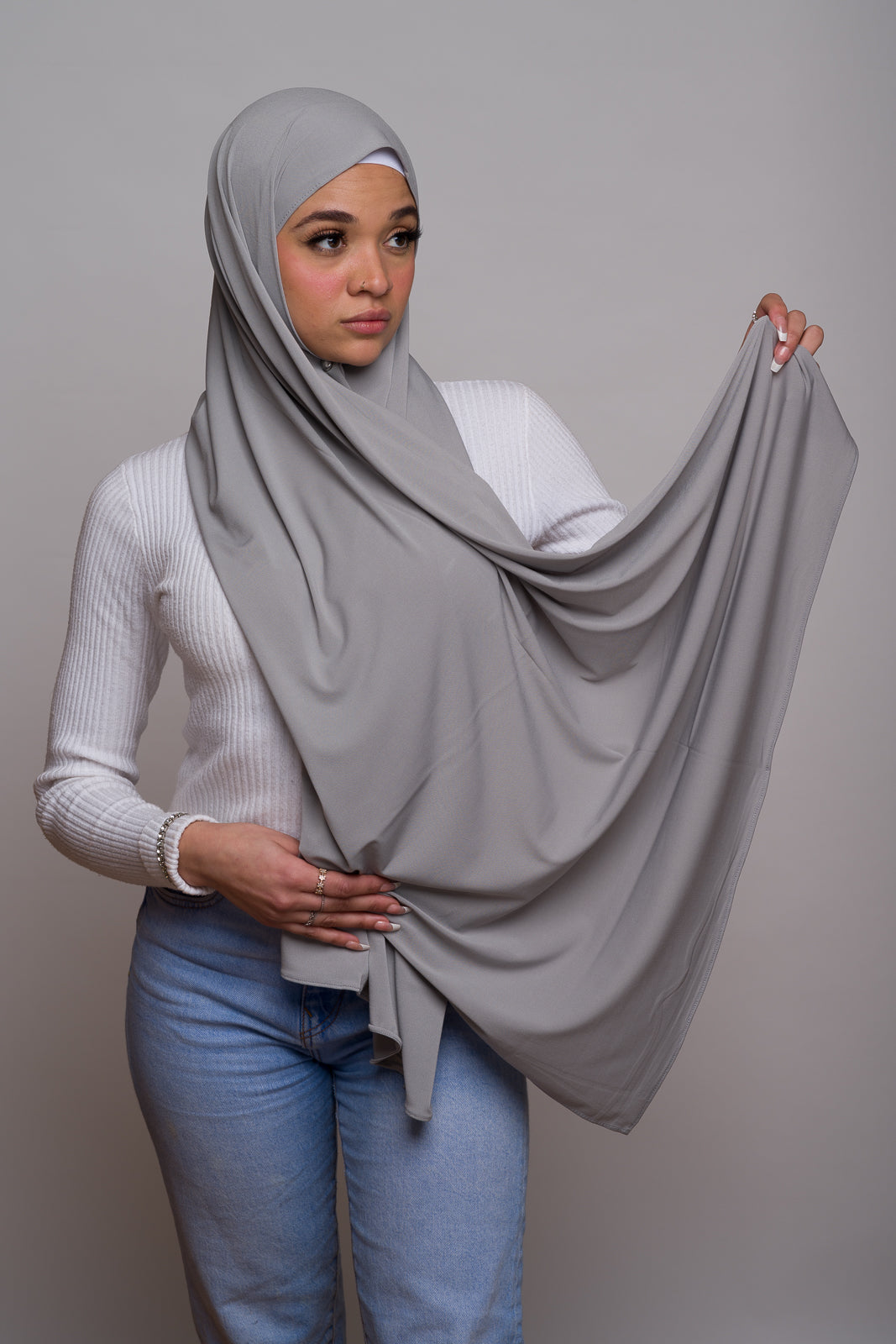 CEMENT GREY LYCRA JERSEY HIJAB