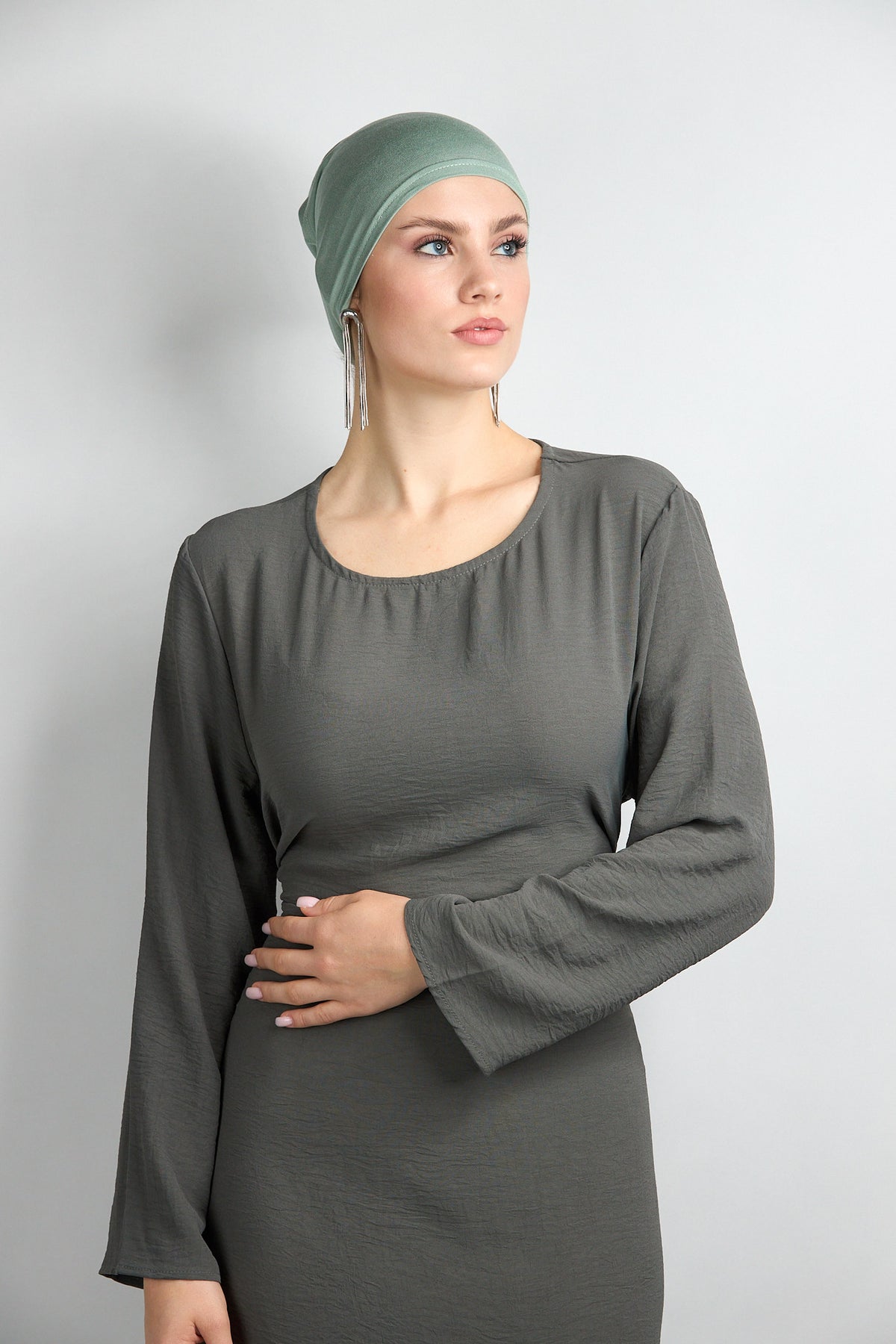 Modal Hijab with Matching Undercap Matcha 