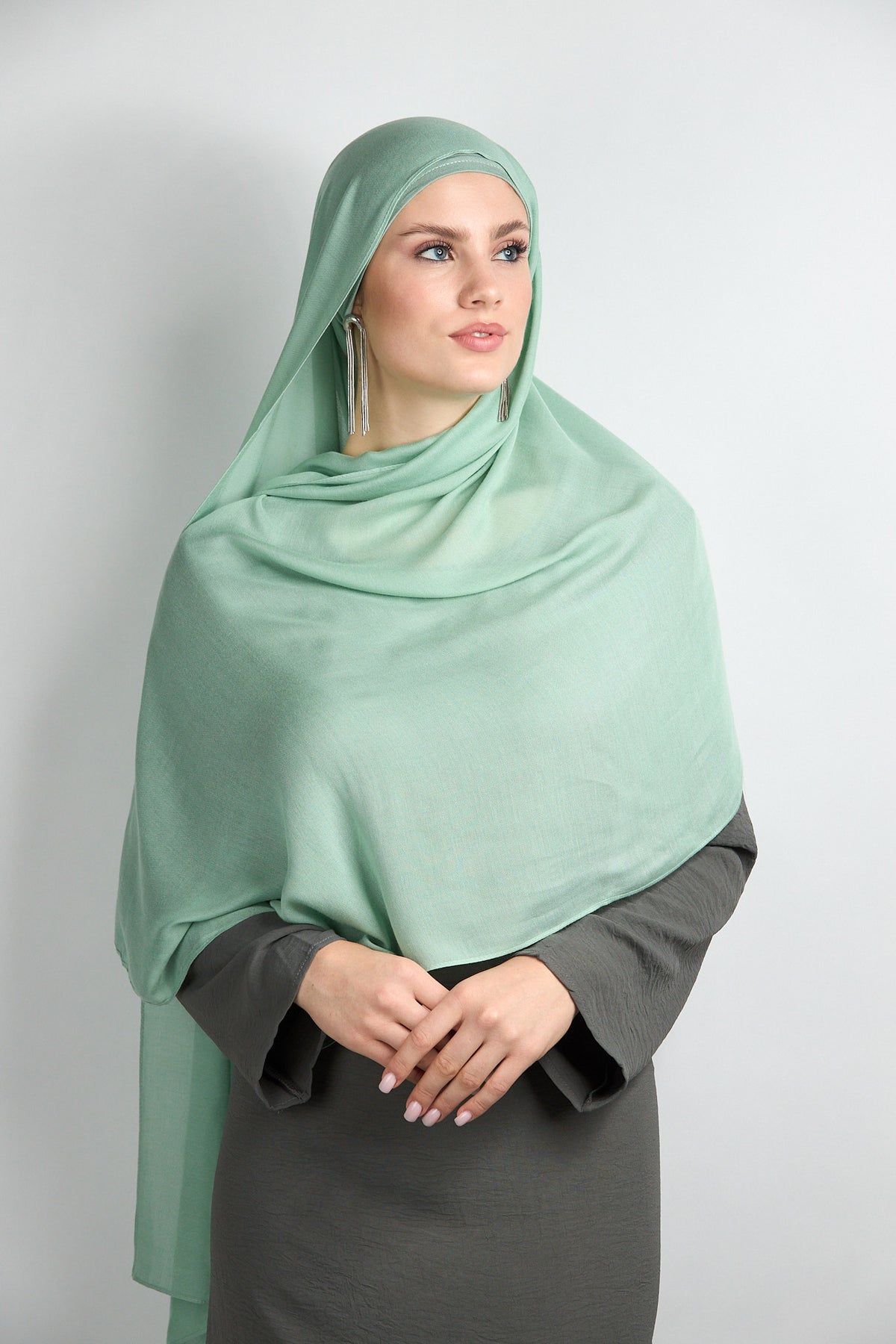 Modal Hijab with Matching Undercap Matcha 