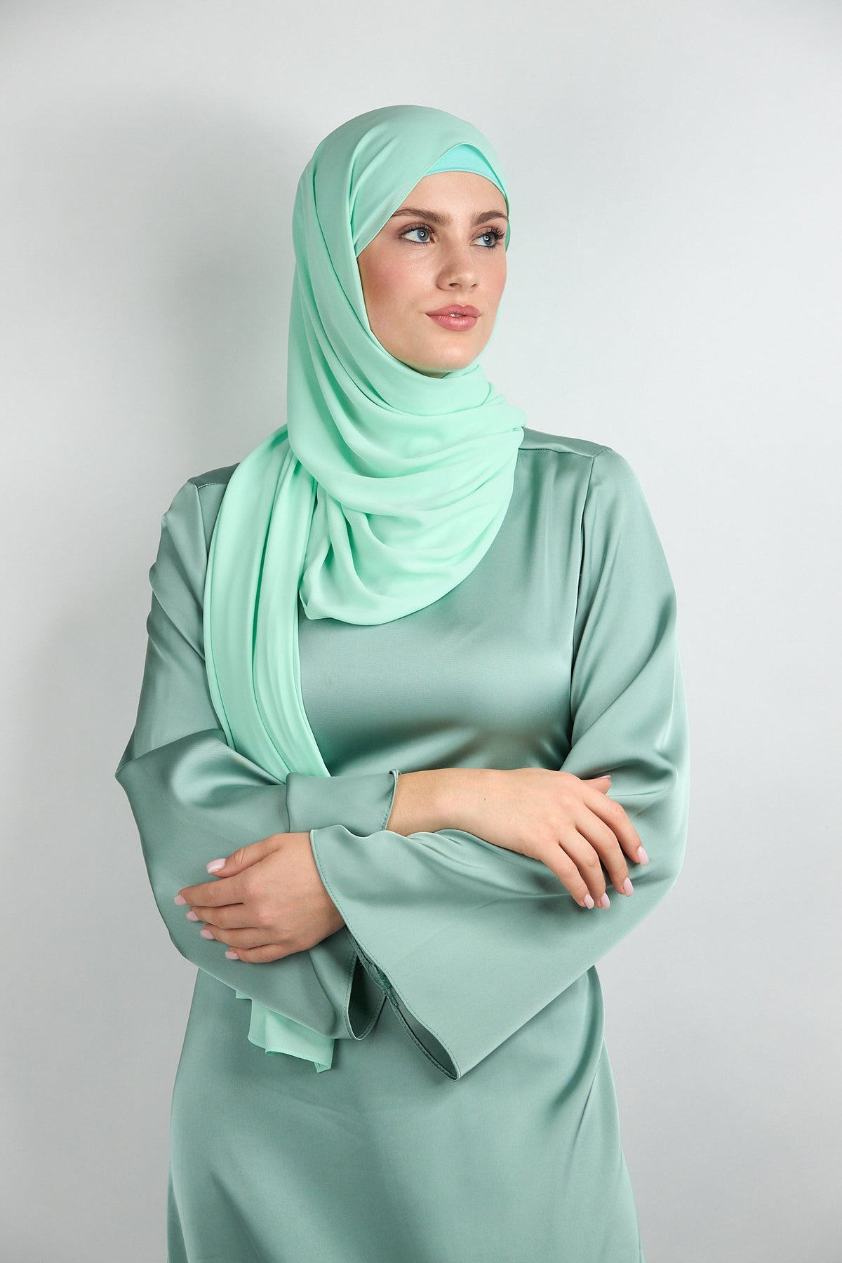 Diamond Chiffon Hijab with Matching Undercap Light Green 
