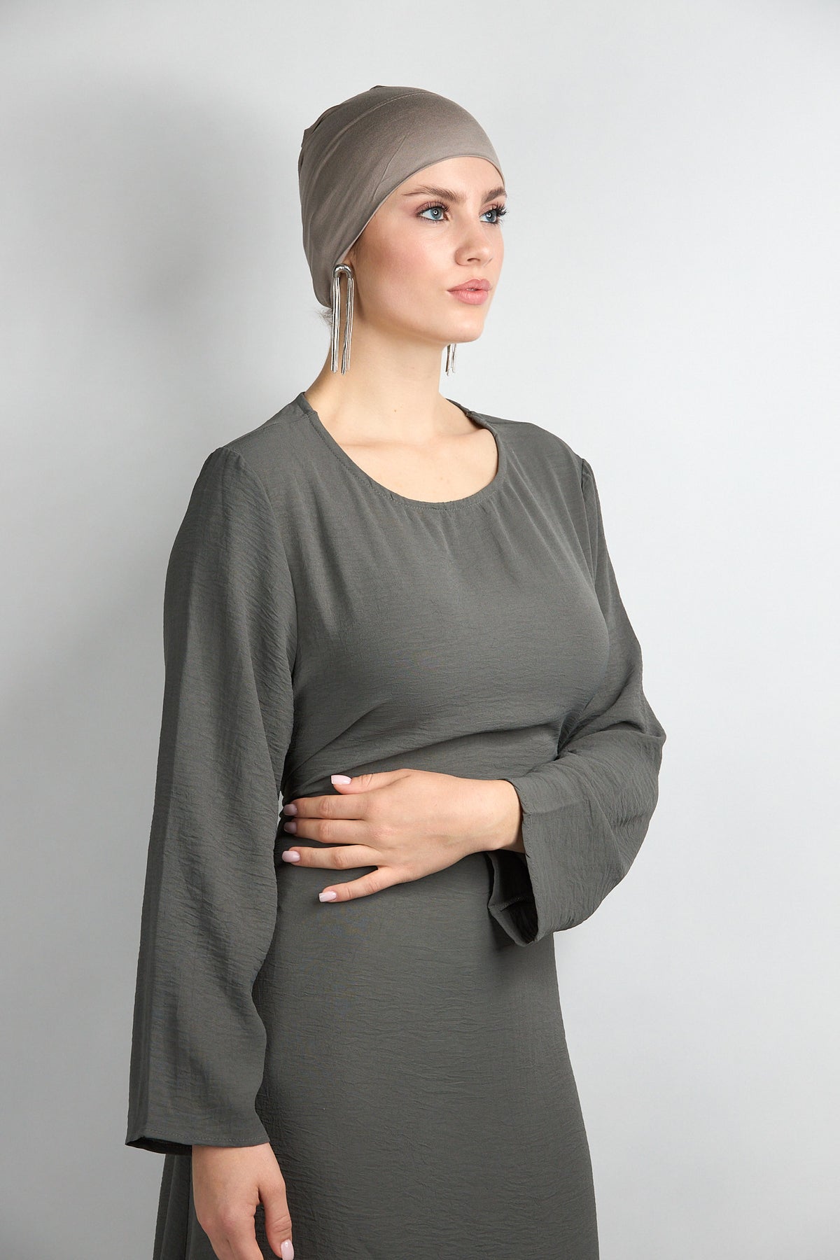 Modal Hijab With Matching Undercap Shade Grown 