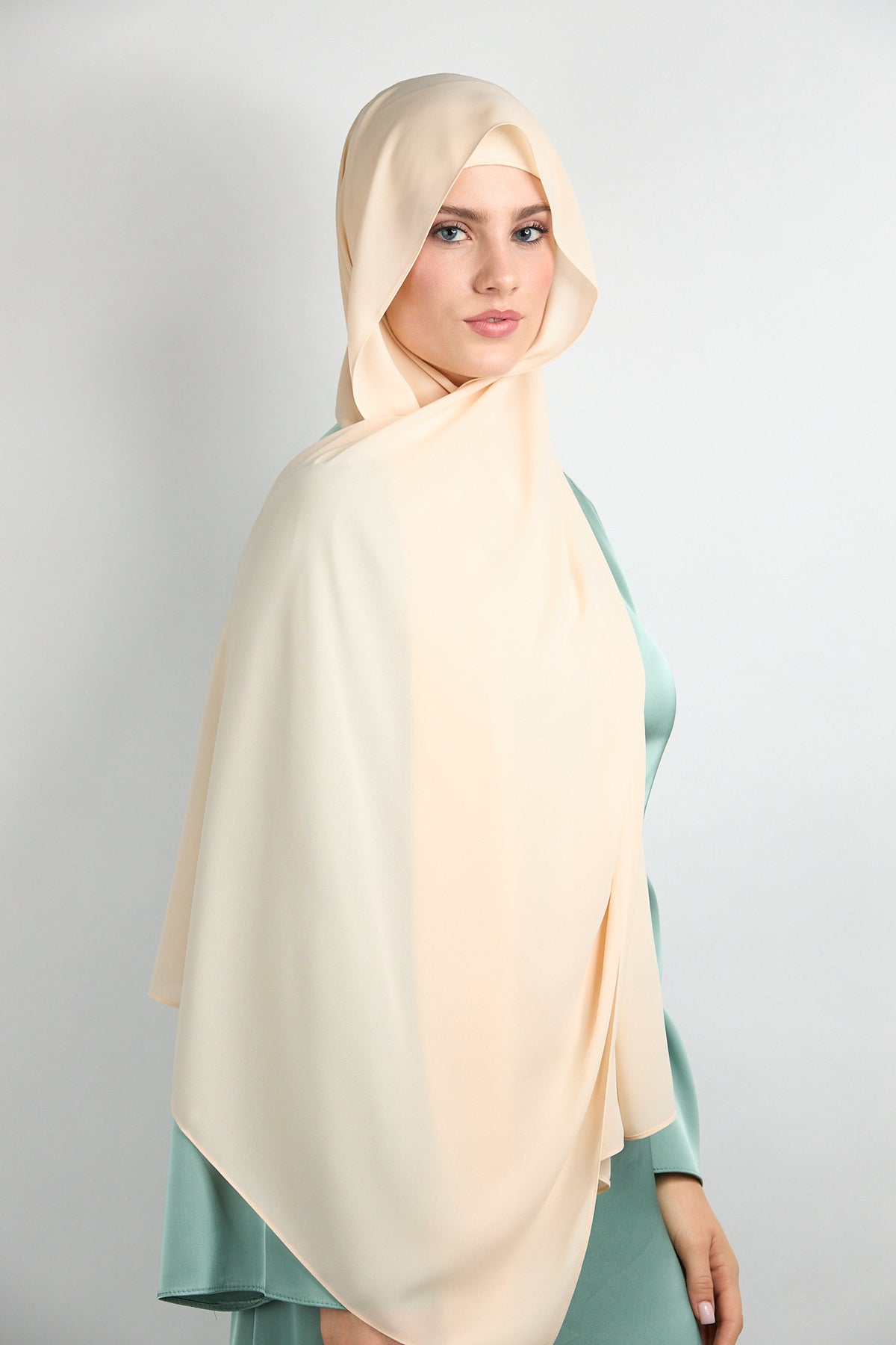 Diamond Chiffon Hijab with Matching Undercap Bone Beige 1 