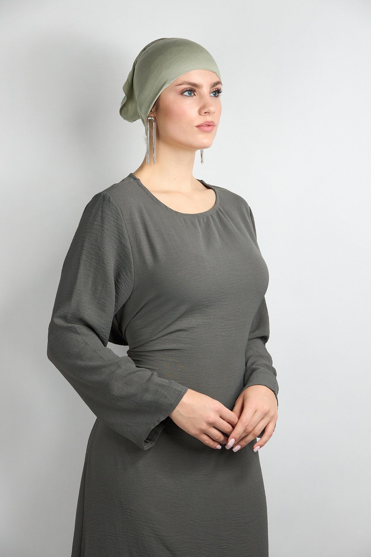 Modal Hijab with Matching Undercap Light Sage Green 