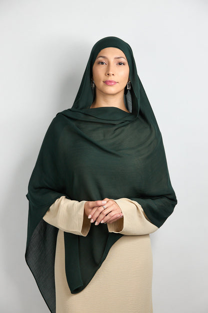 Modal Hijab with Matching Undercap Emerald Green 