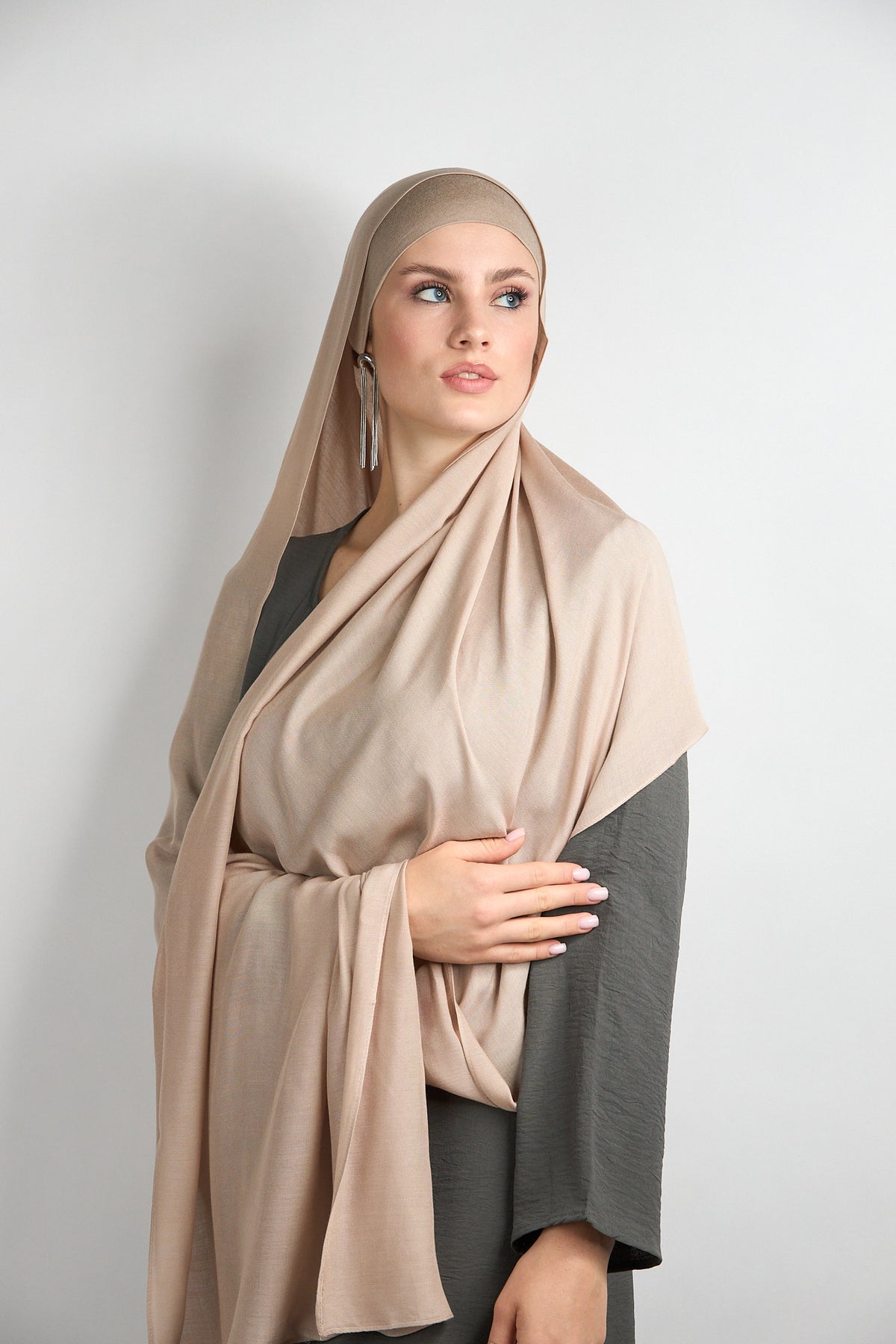 Modal Hijab with Matching Undercap Artichoke 