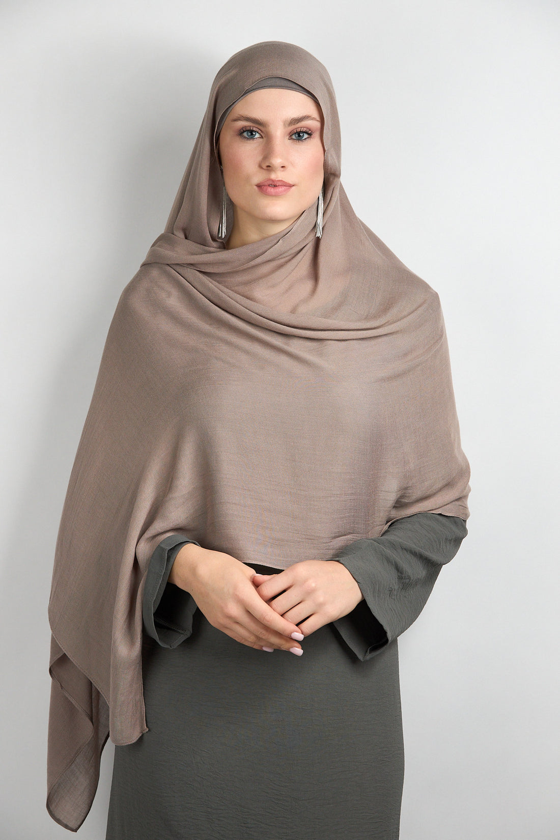 Modal Hijab With Matching Undercap Sharwood 