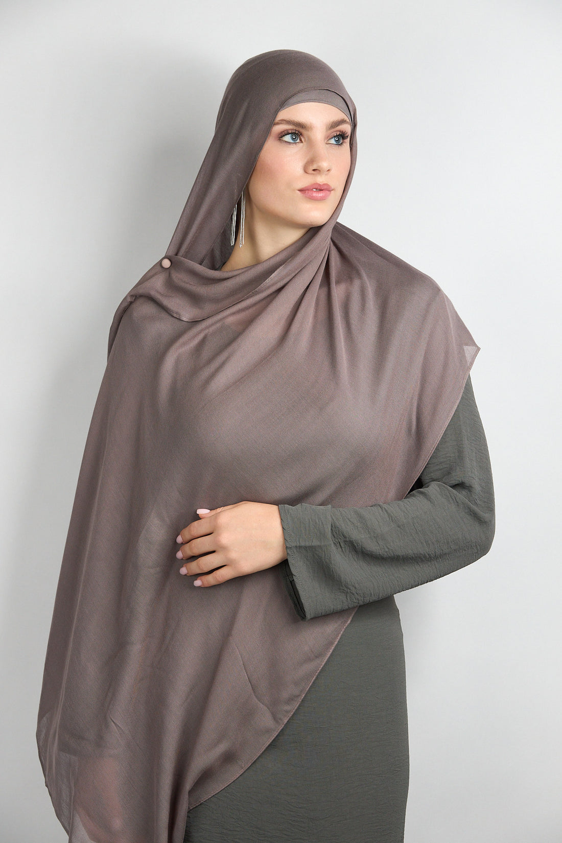 Light Modal Hijab With Matching Undercap Dark Gray 