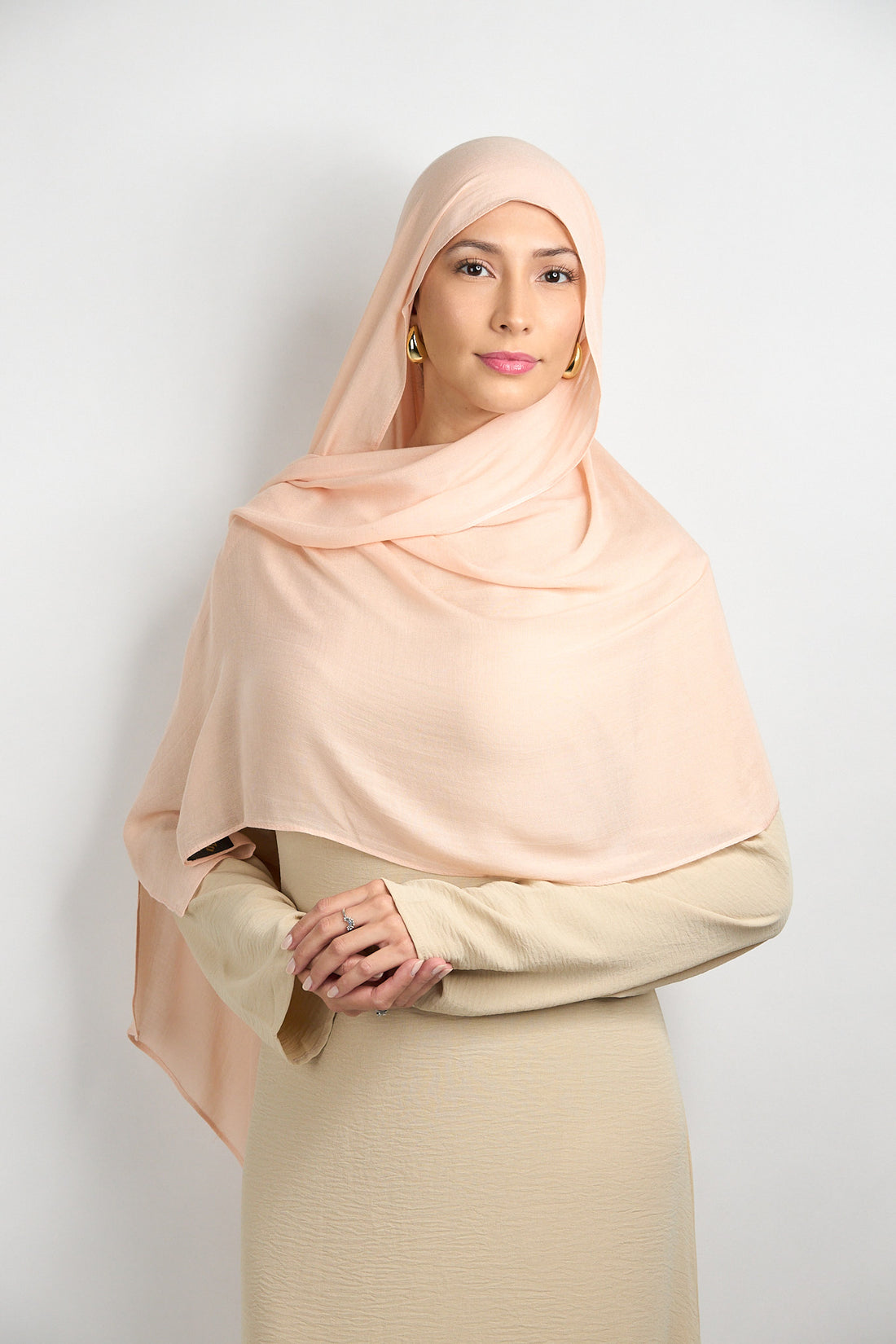Modal Hijab With Matching Undercap Peach 
