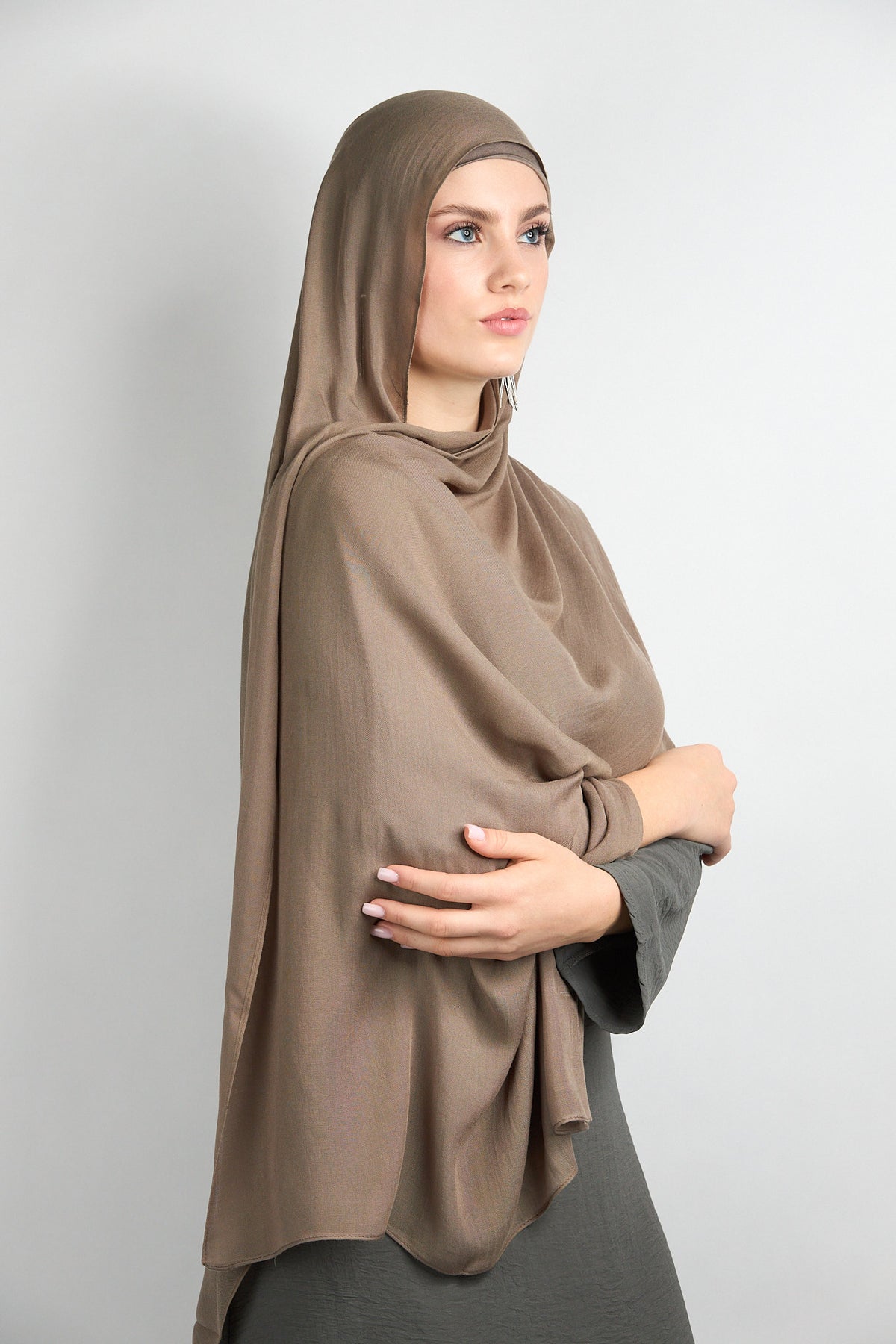 Modal Hijab with Matching Undercap Brown Chocolate