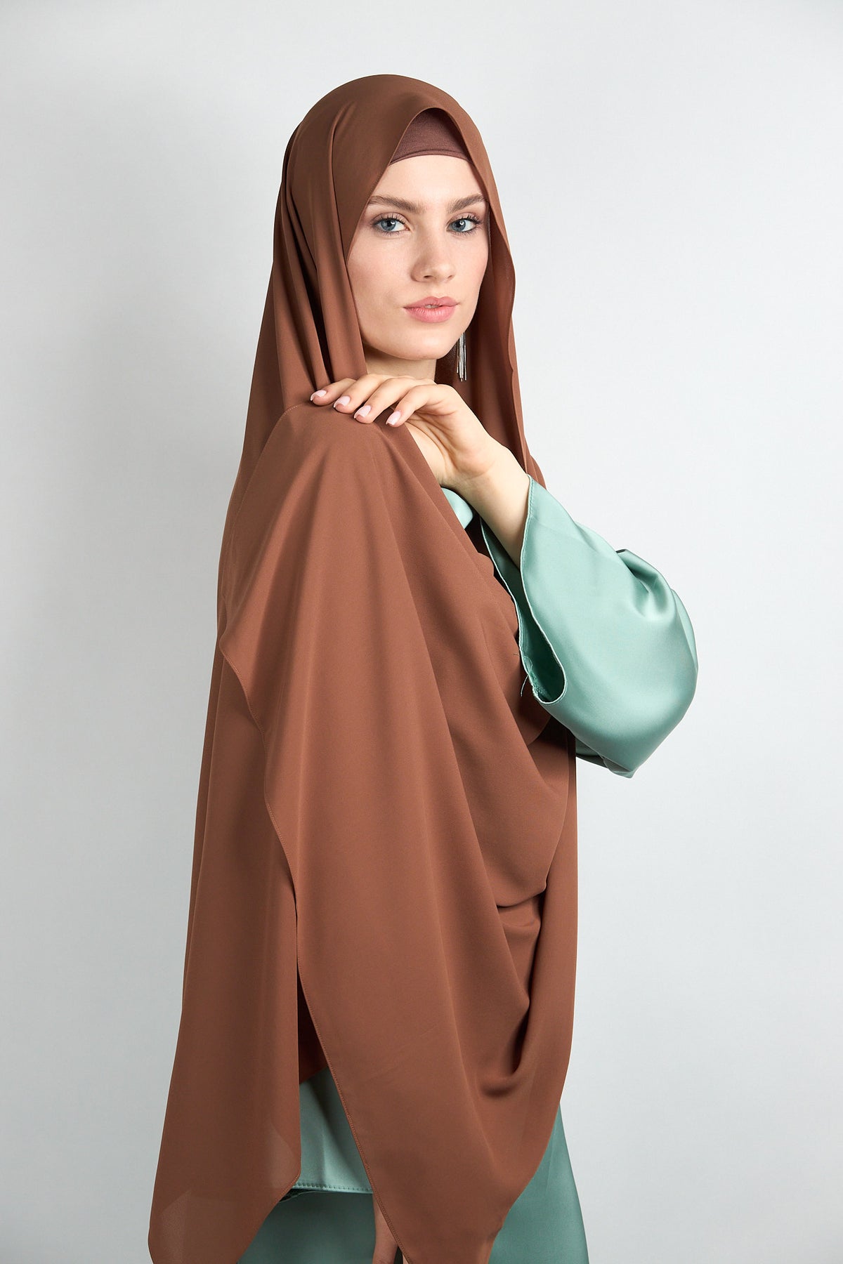 Diamond Chiffon Hijab with Matching Undercap Brown 