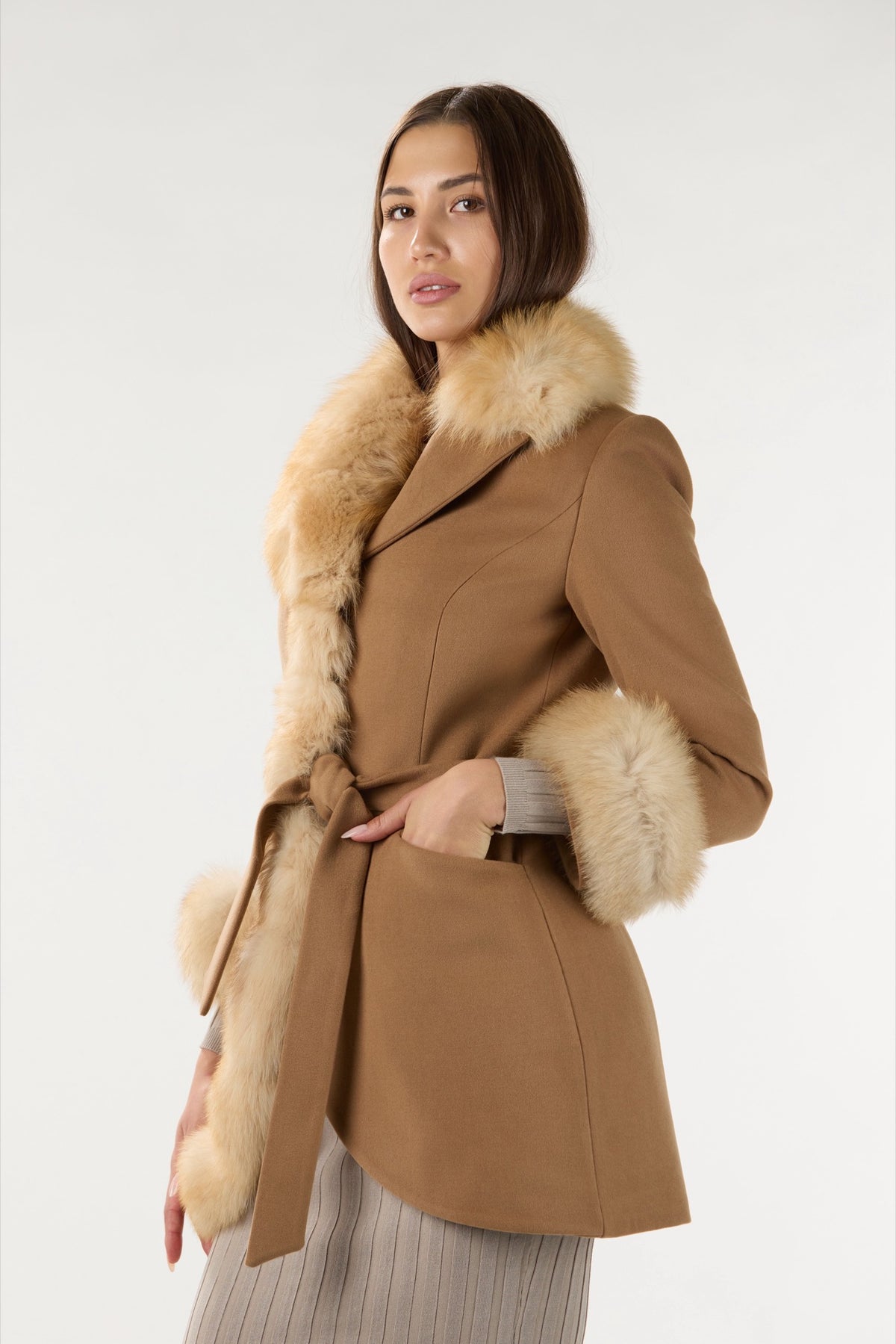 Short Camel Real Authentic Fox Fur Coat