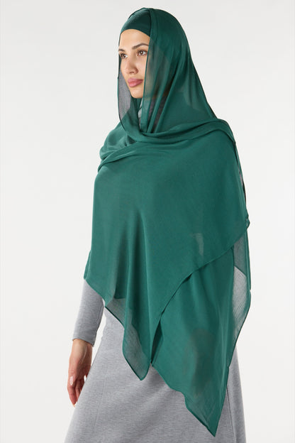 Modal Hijab With Matching Undercap Pine Green 