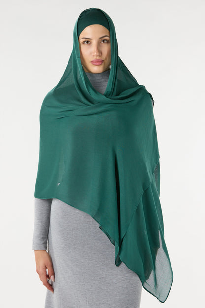 Modal Hijab With Matching Undercap Pine Green 