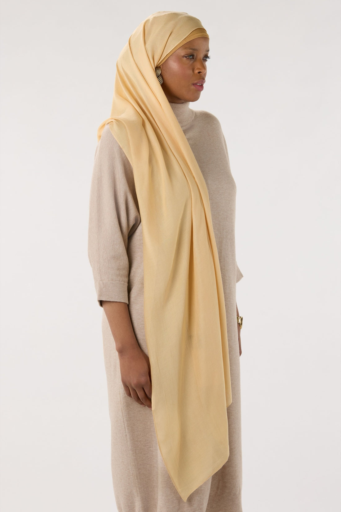 Modal Hijab With Matching Undercap Flaxen