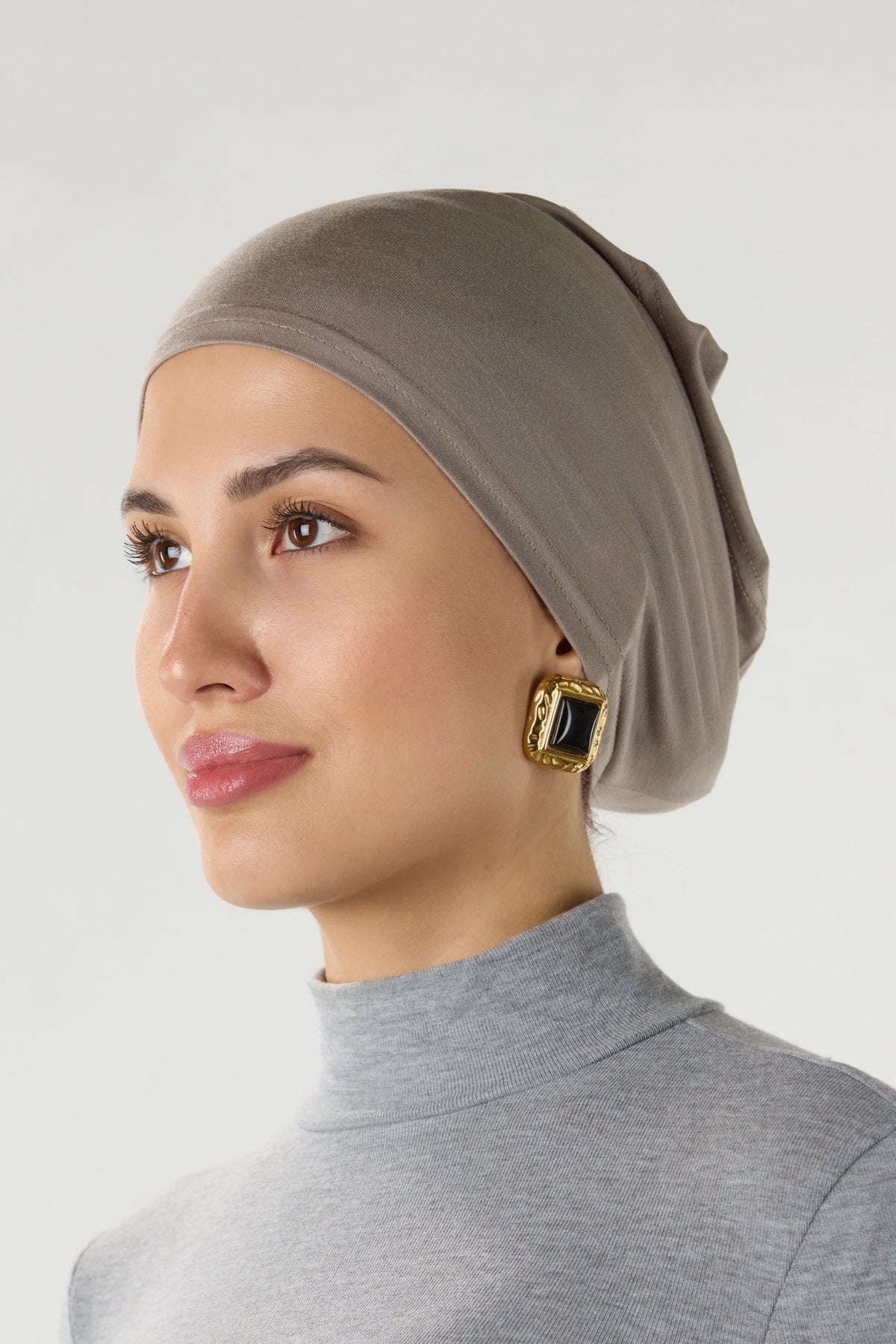 Modal Hijab With Matching Undercap Dark Fossil 