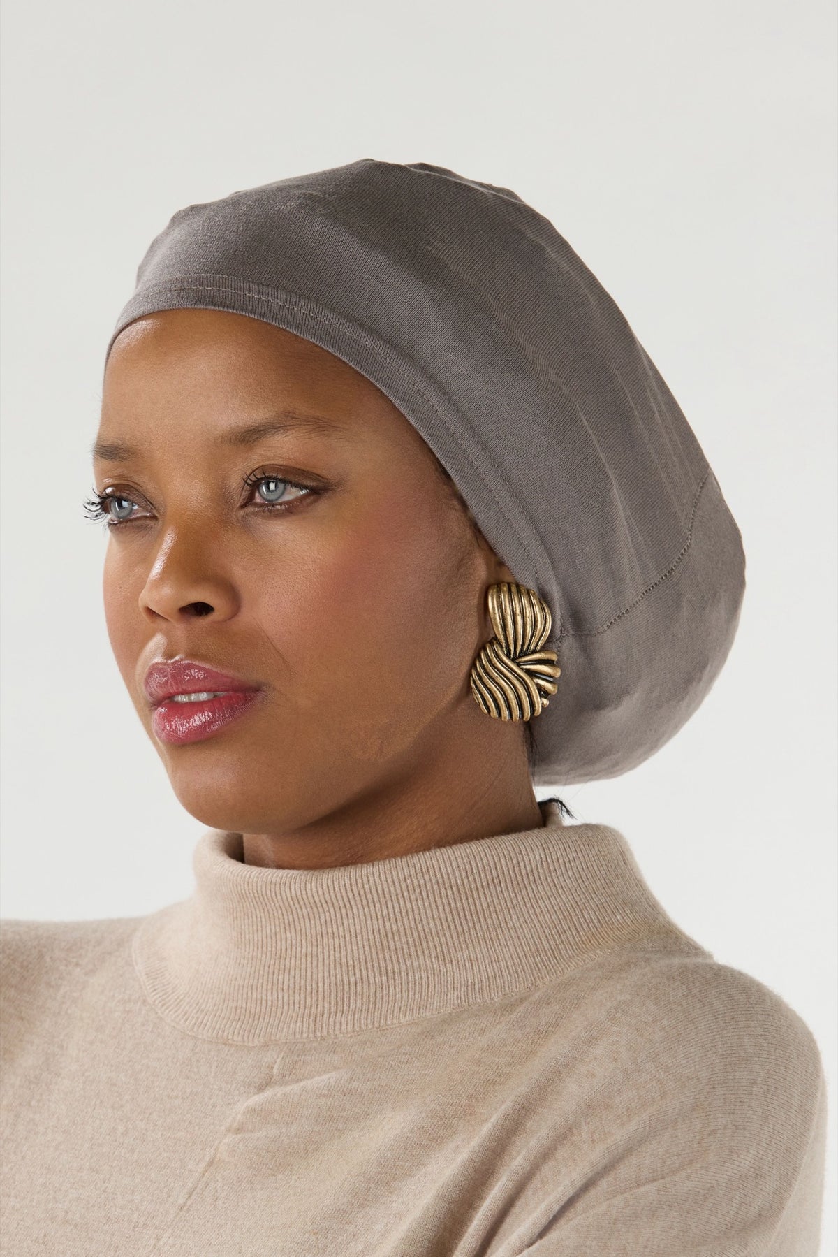 Modal Hijab With Matching Undercap Ash 