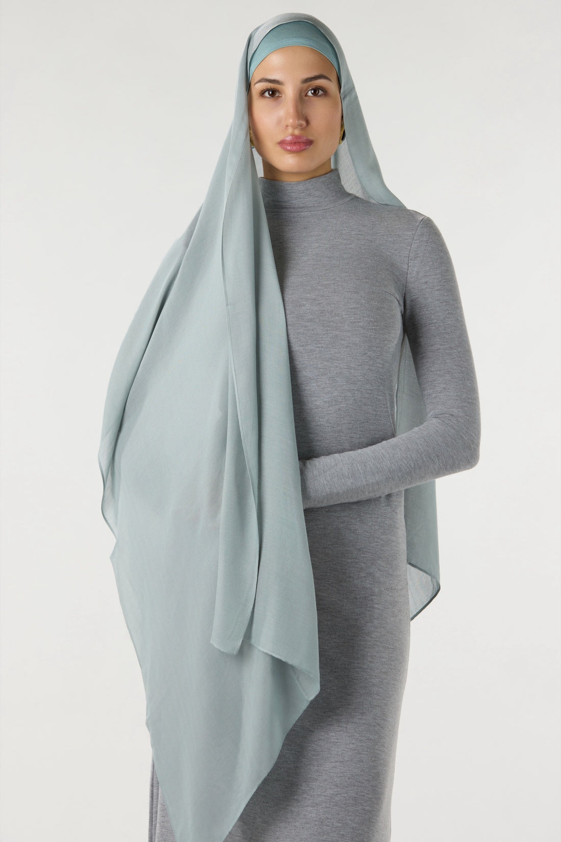 Modal Hijab With Matching Undercap Aqua 