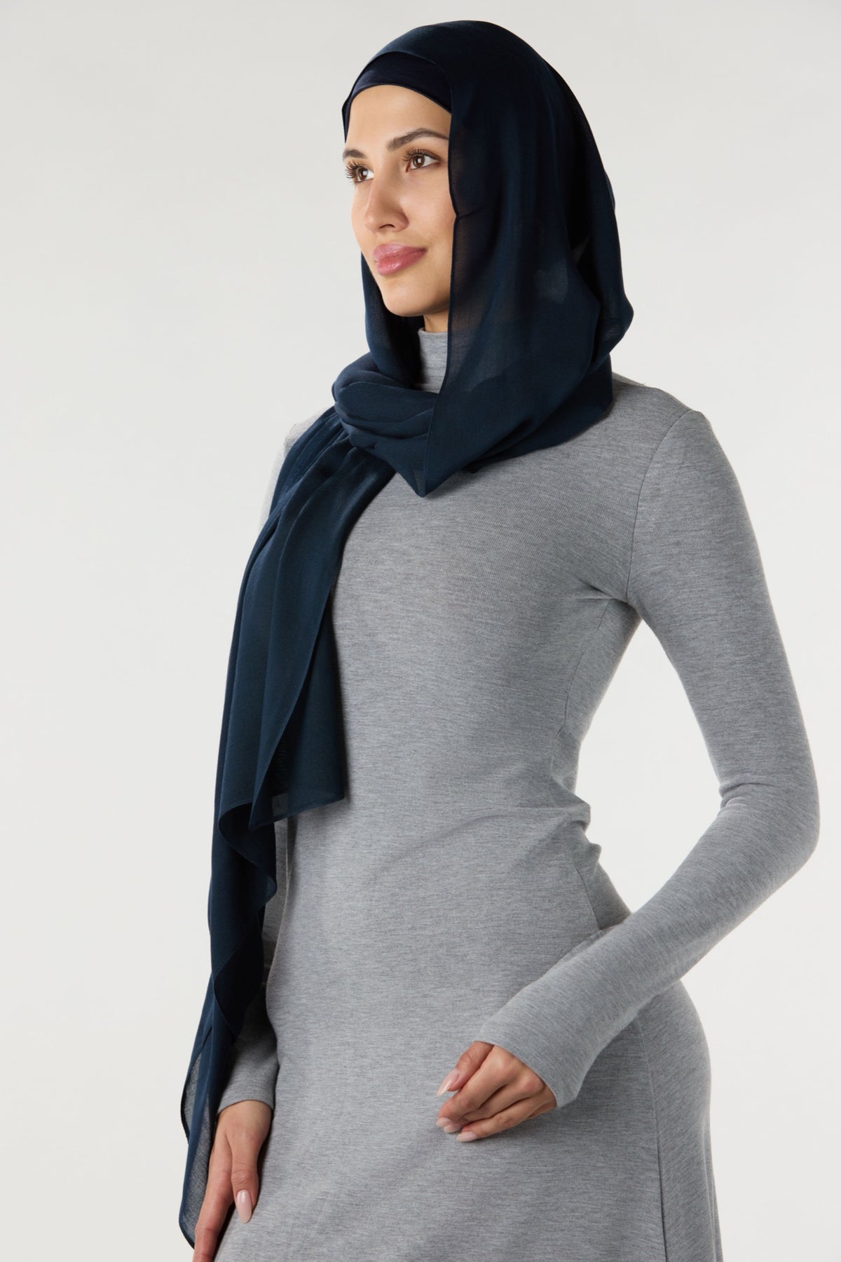 Modal Hijab With Matching Undercap Dark Navy