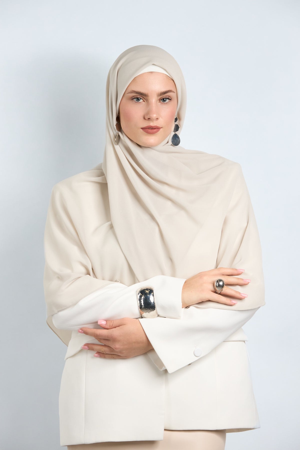 Premium Chiffon Hijab Abalone Gray 
