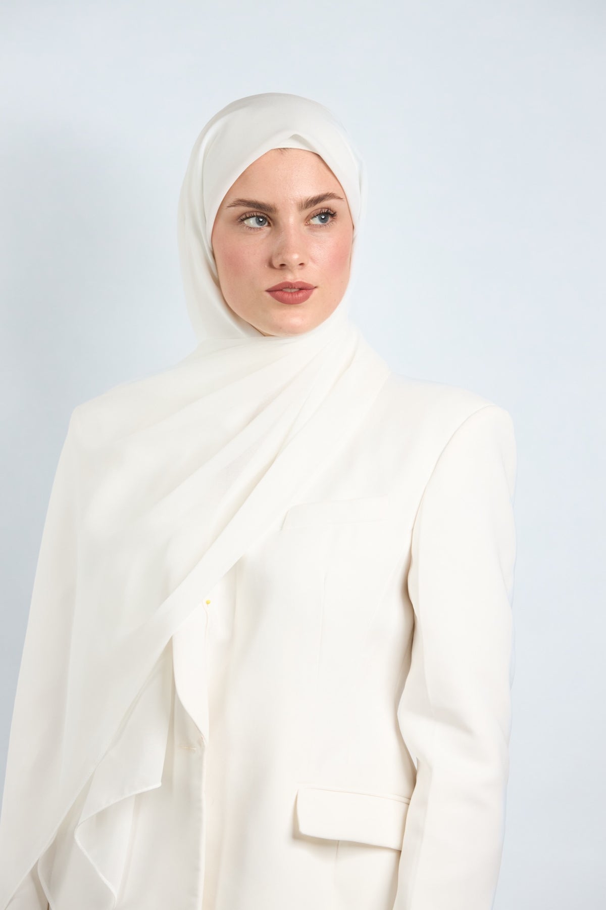 Premium Chiffon Hijab Off White 