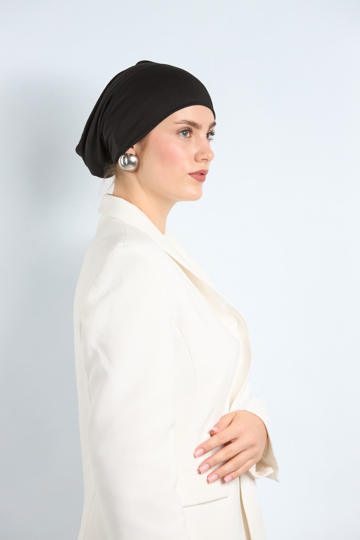 Modal Hijab with Matching Undercap Black 