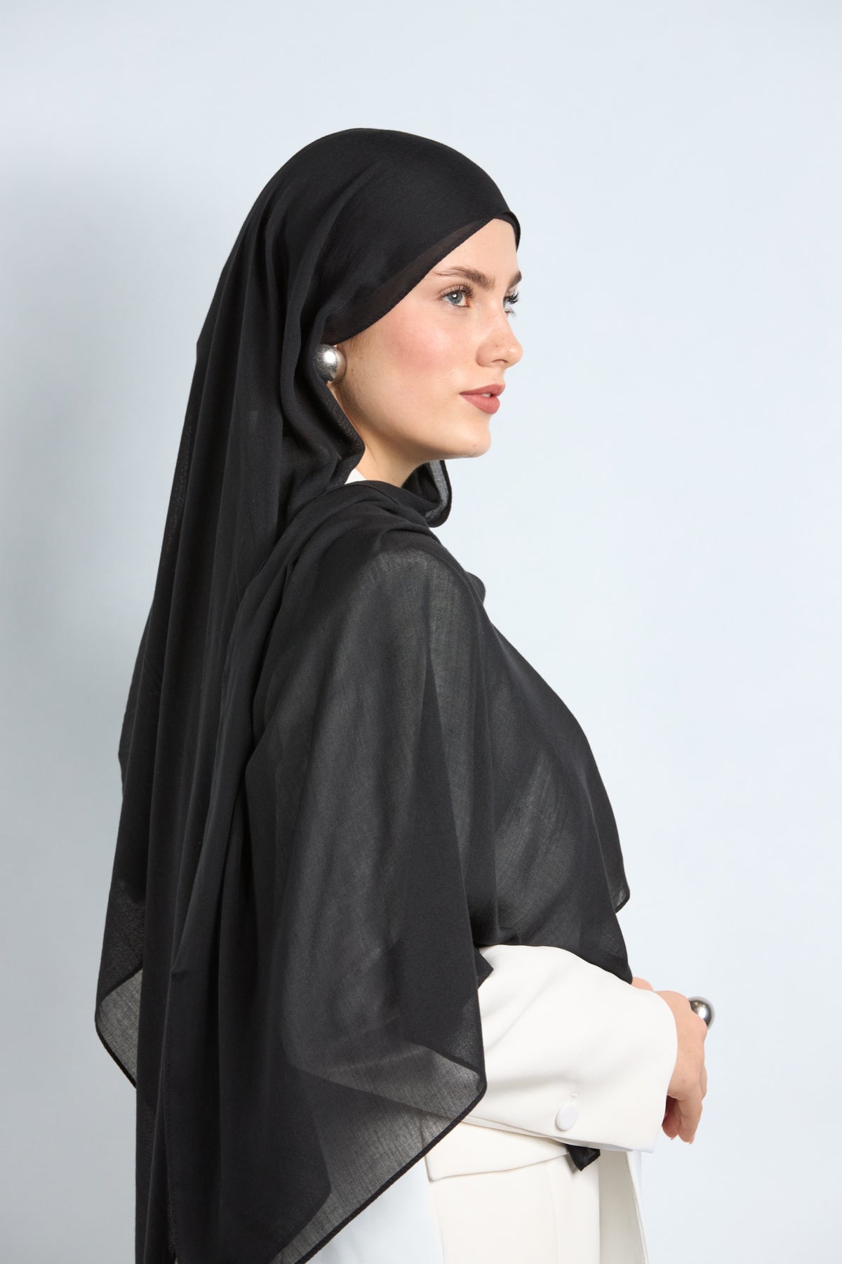 Modal Hijab with Matching Undercap Black 