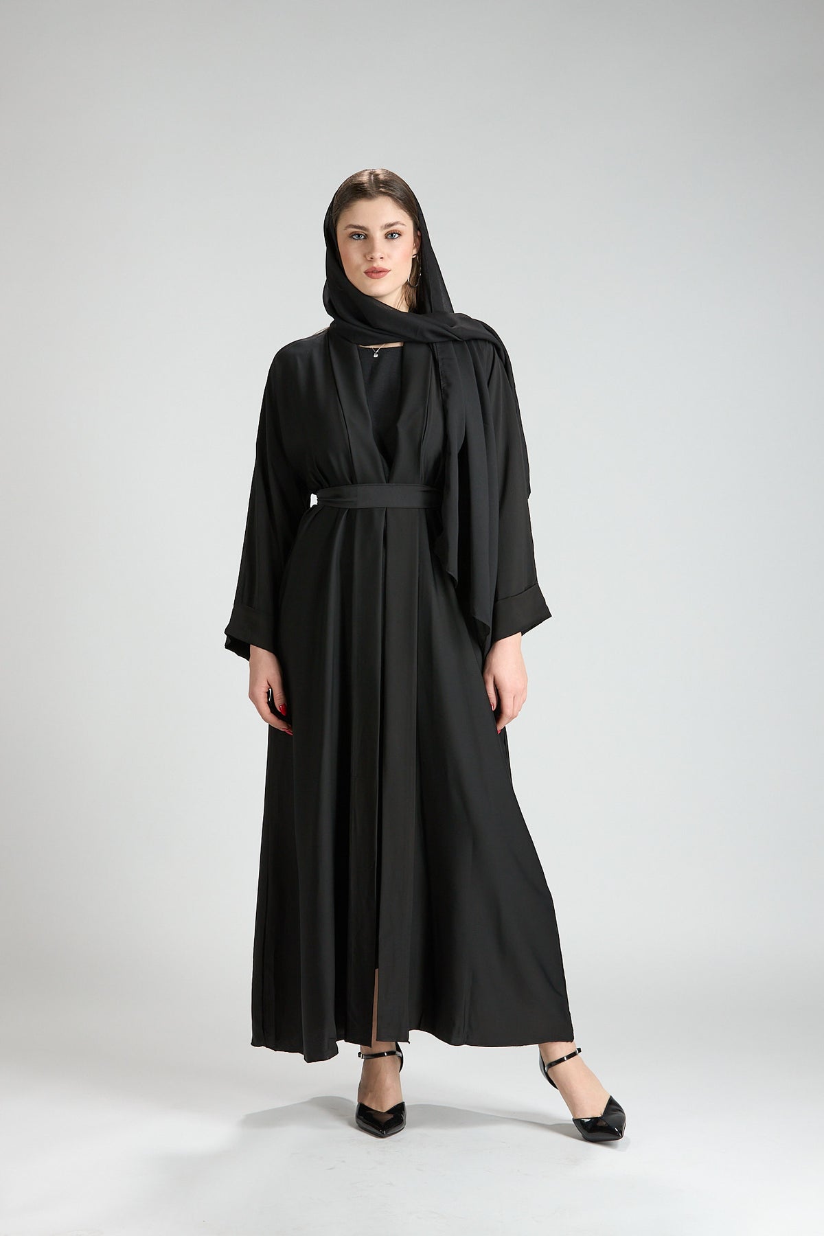Noor Black Belted V-Neck 3-Piece Abaya