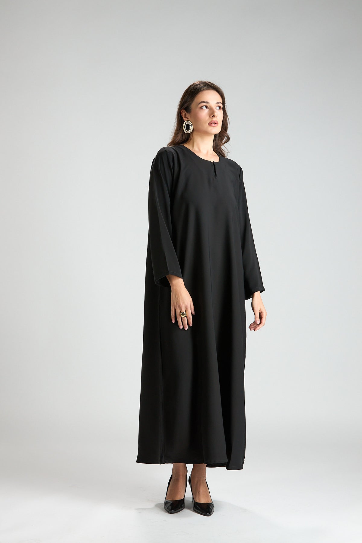 Layali Black Closed Abaya with Scarf