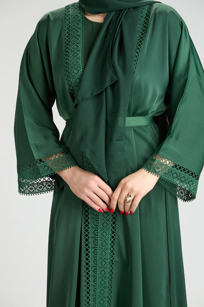 Renad Emerald Green Embroidered 3-Piece Abaya