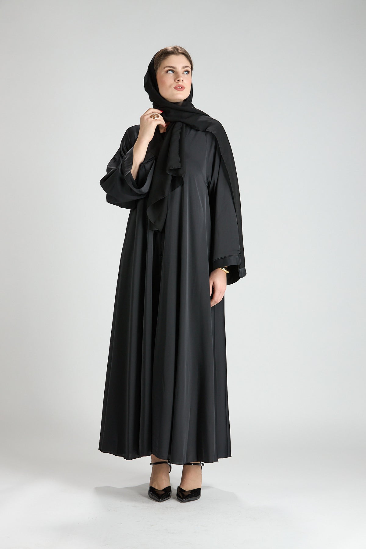 Safiya Black Abaya with Sheila